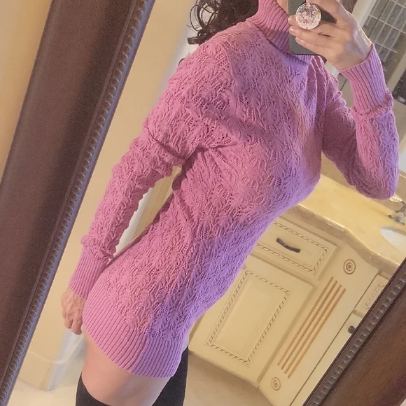 BCBGMAXAZRIA Lavender Knit Sweater Dress, L - Picture 4 of 16